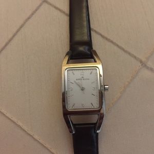 ANNE KLEIN LADIES SILVER TONE WATCH